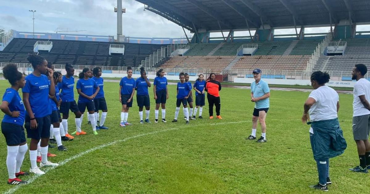     Corsair Foot Académy : c’est parti en Martinique !

