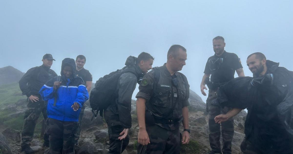     Le public respecte-t-il les délimitations à la Soufrière ?

