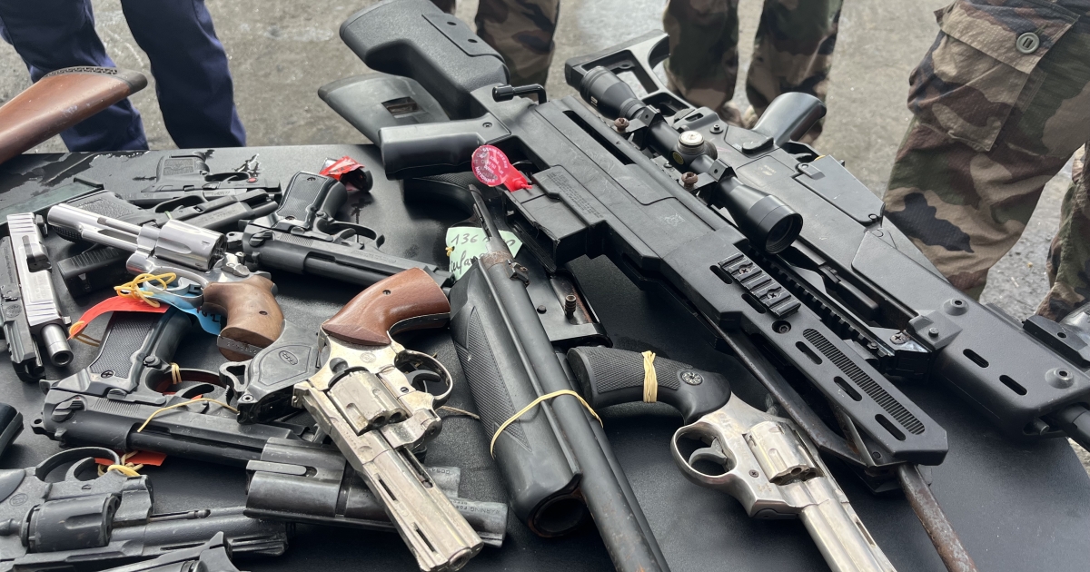    5 nouvelles armes à feu saisies lors d'un contrôles de la police nationale

