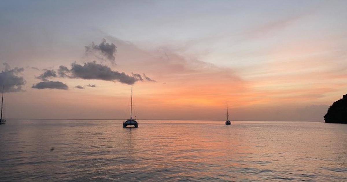     [VACANCES INSOLITES 1/4] Des vacances sur un catamaran sans naviguer

