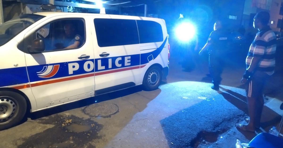     Grosse descente de police à la cour Zamia 

