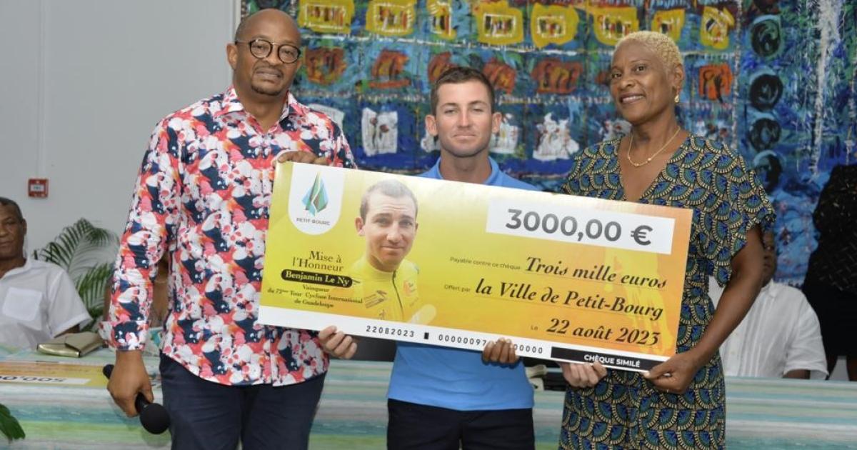     Benjamin Le Ny, vainqueur du Tour cycliste de Guadeloupe mis à l’honneur

