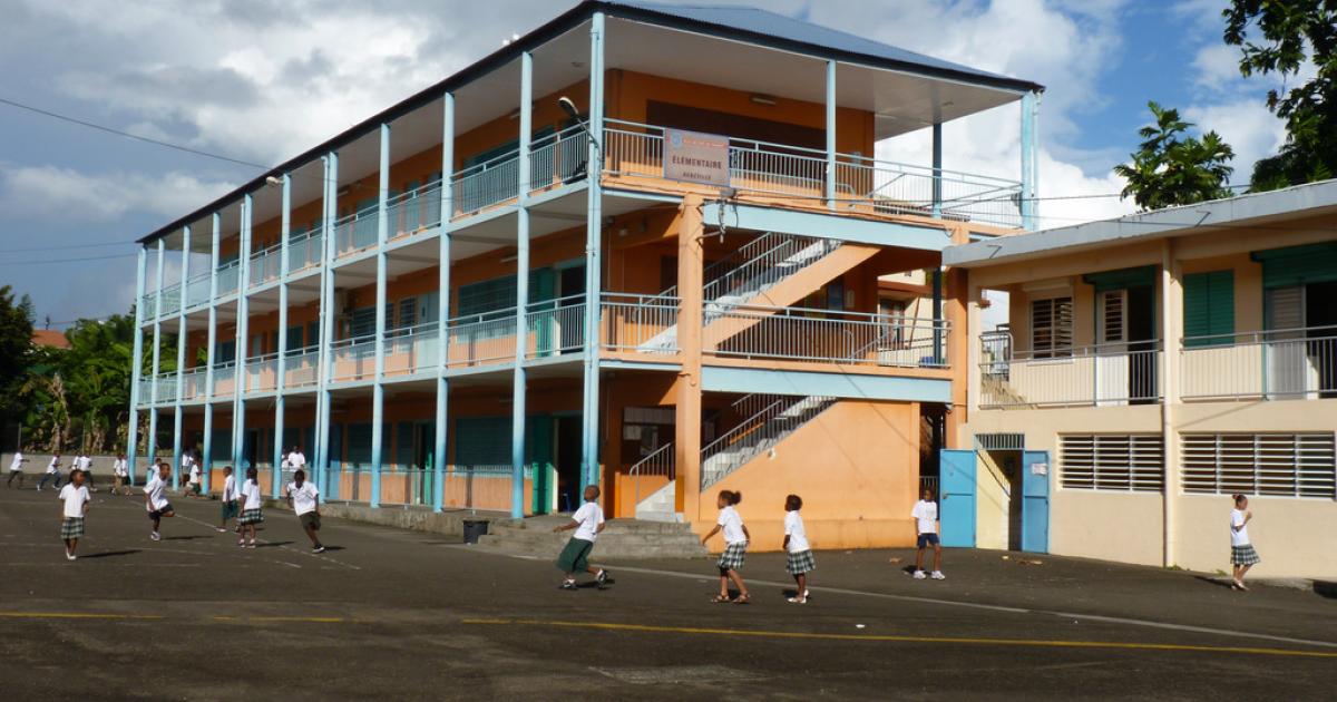     La vétusté de l’école Renéville Georges Steph pointée du doigt par des parents

