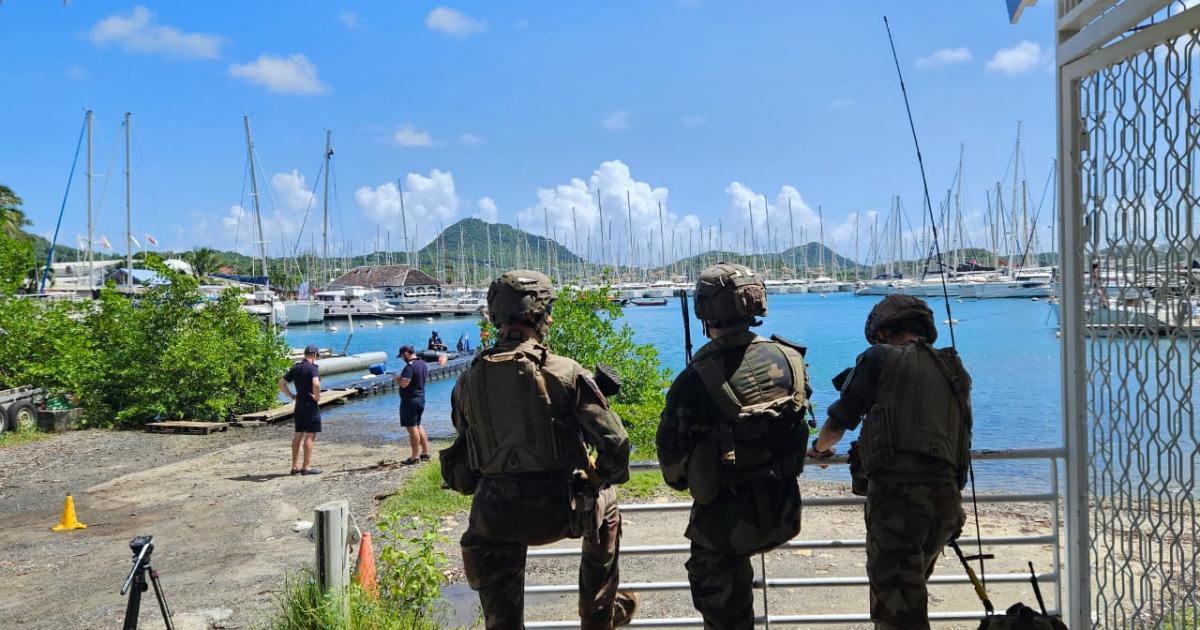     [EN IMAGES] 300 militaires en exercice dans le sud de la Martinique 

