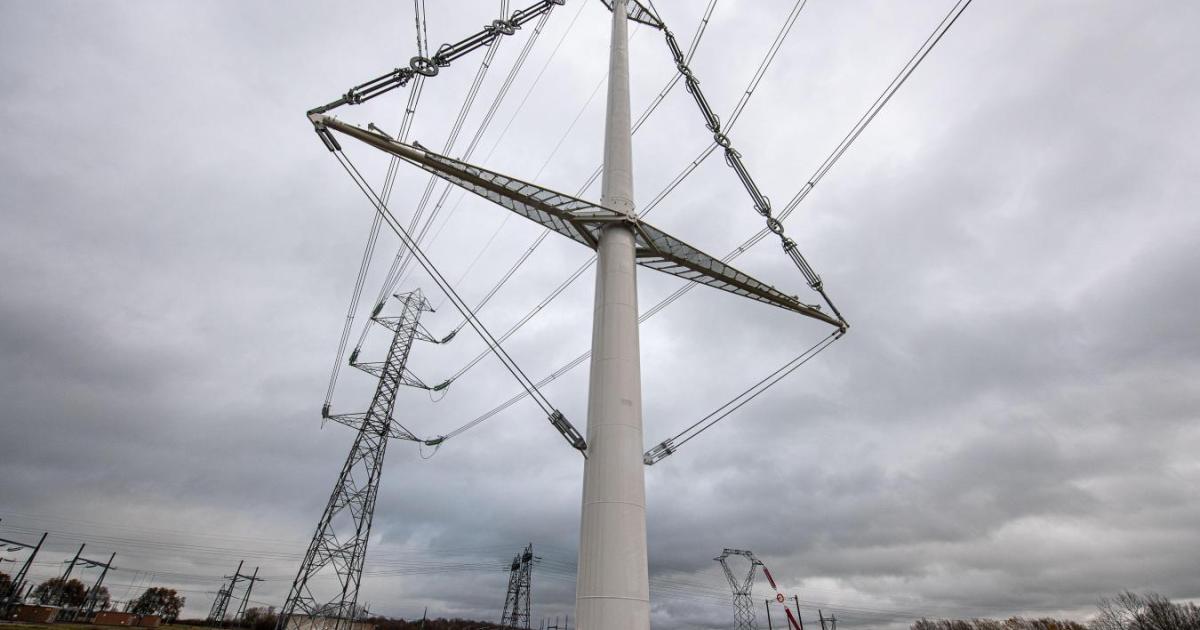     Grève à EDF-PEI Guadeloupe : 73 000 foyers privés d’électricité, 20 des 32 communes touchées

