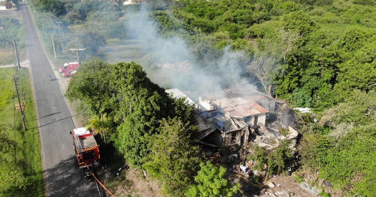     Une maison détruite par un incendie à Saint-François

