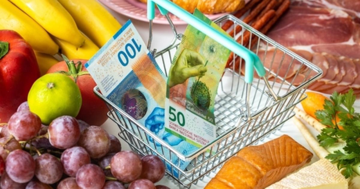     Les prix à la consommation sont stables en juin et l'inflation est modérée à +0,8 % sur un an

