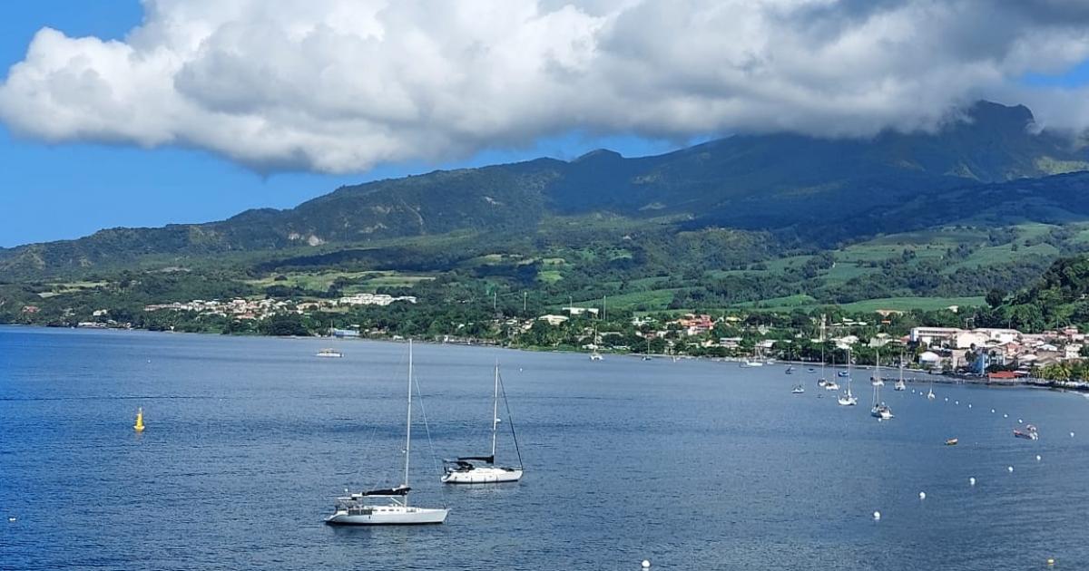     Zone de mouillages organisés à Saint-Pierre : les travaux suspendus 

