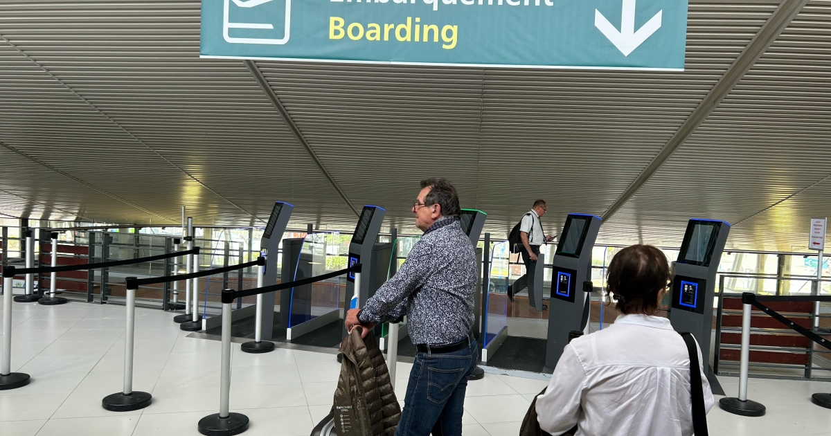     Trafic aérien : plus d'1,7 million de passagers sur 11 mois en Martinique

