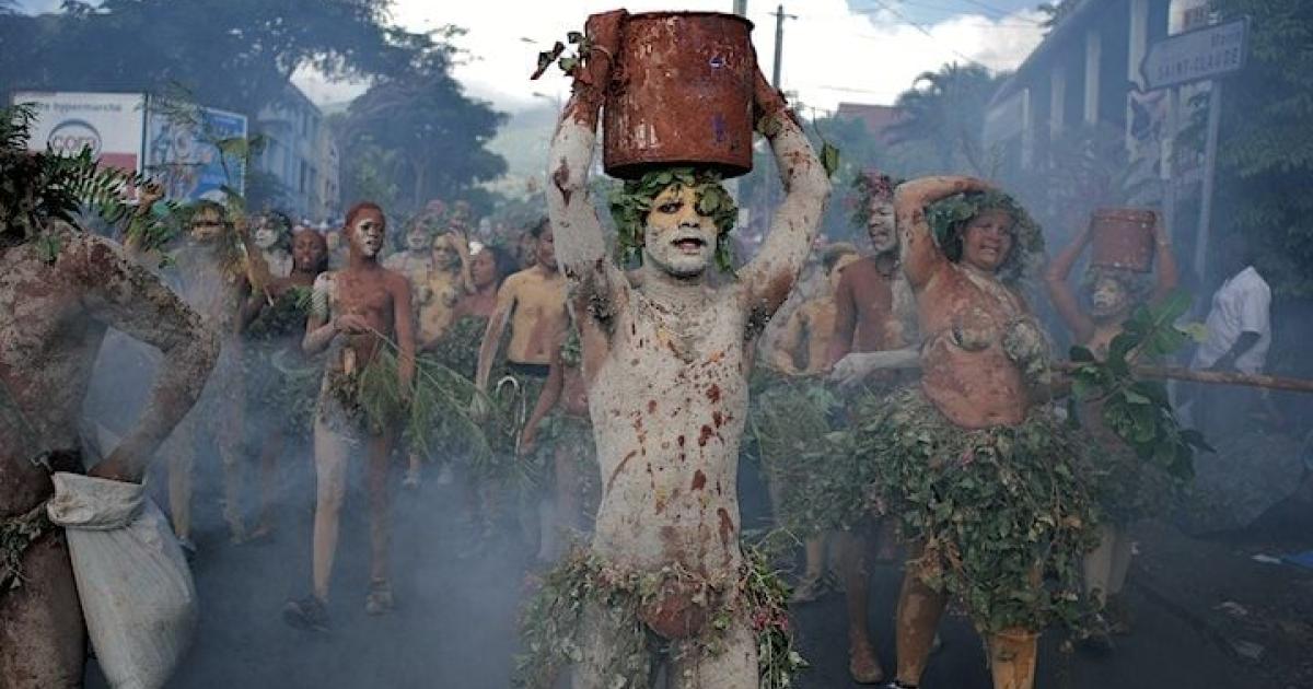     Le carnaval des Antilles s'affiche à Paris

