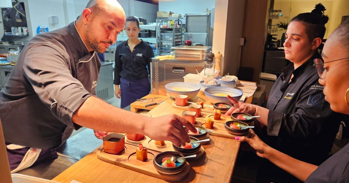     [EN IMAGES] Deux chefs en duo ont sublimé les papilles pendant 5 soirs à Fort-de-France

