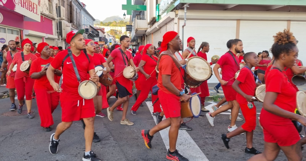     Mi-Carême 2026 : le rouge et le noir seront de sortie ce jeudi à Basse-Terre !

