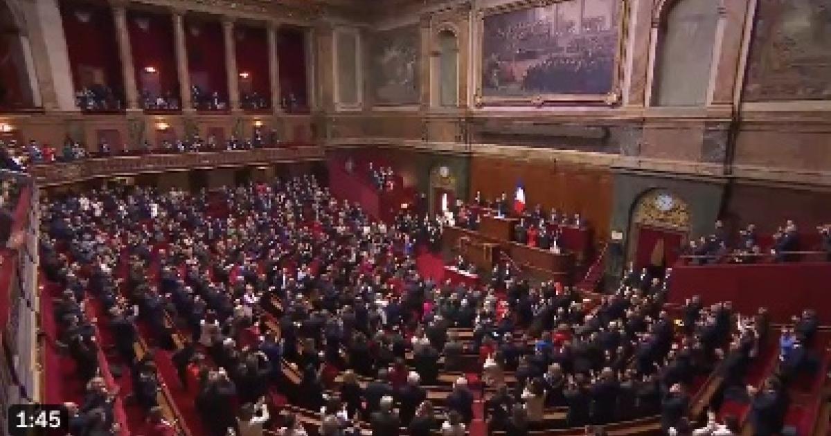     La France premier pays au monde à inscrire l'IVG dans sa Constitution

