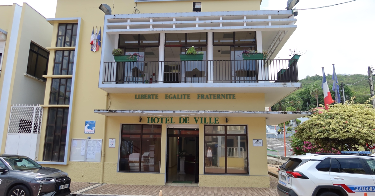     Municipales 2026 : les enjeux de la campagne à Deshaies

