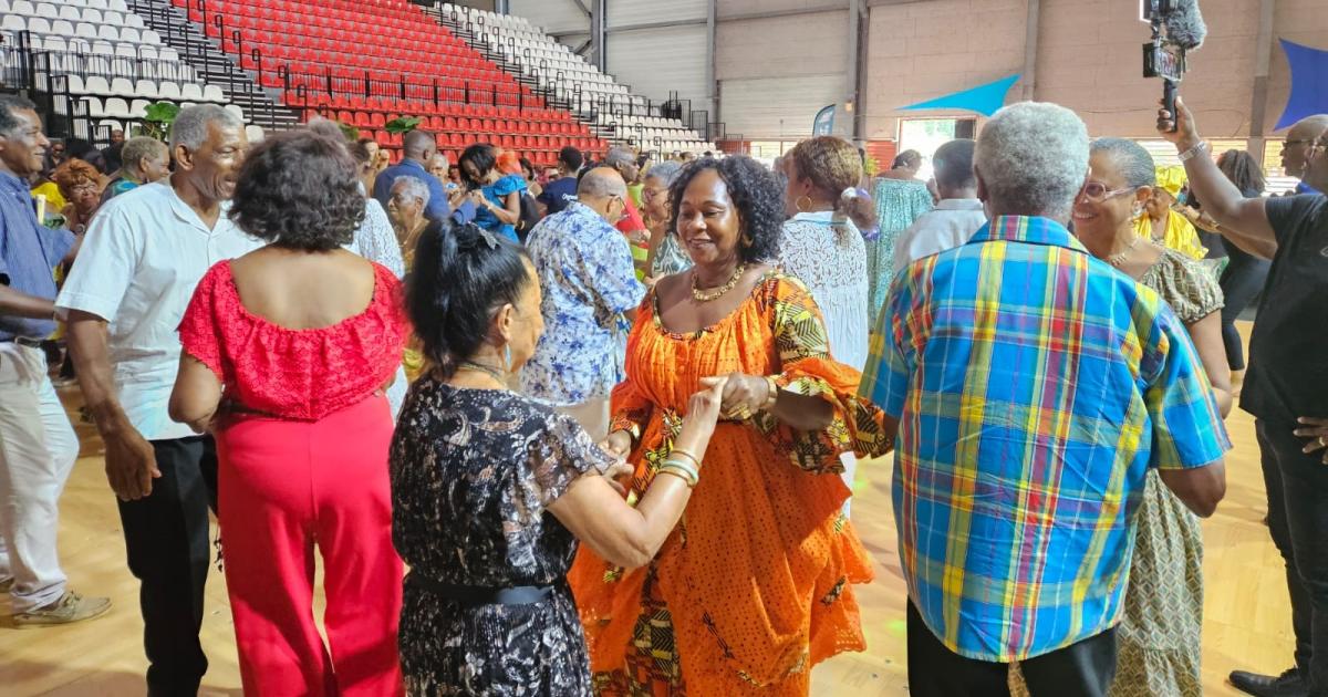     La Semaine bleue s’est achevée en beauté avec le « Bal gran moun »

