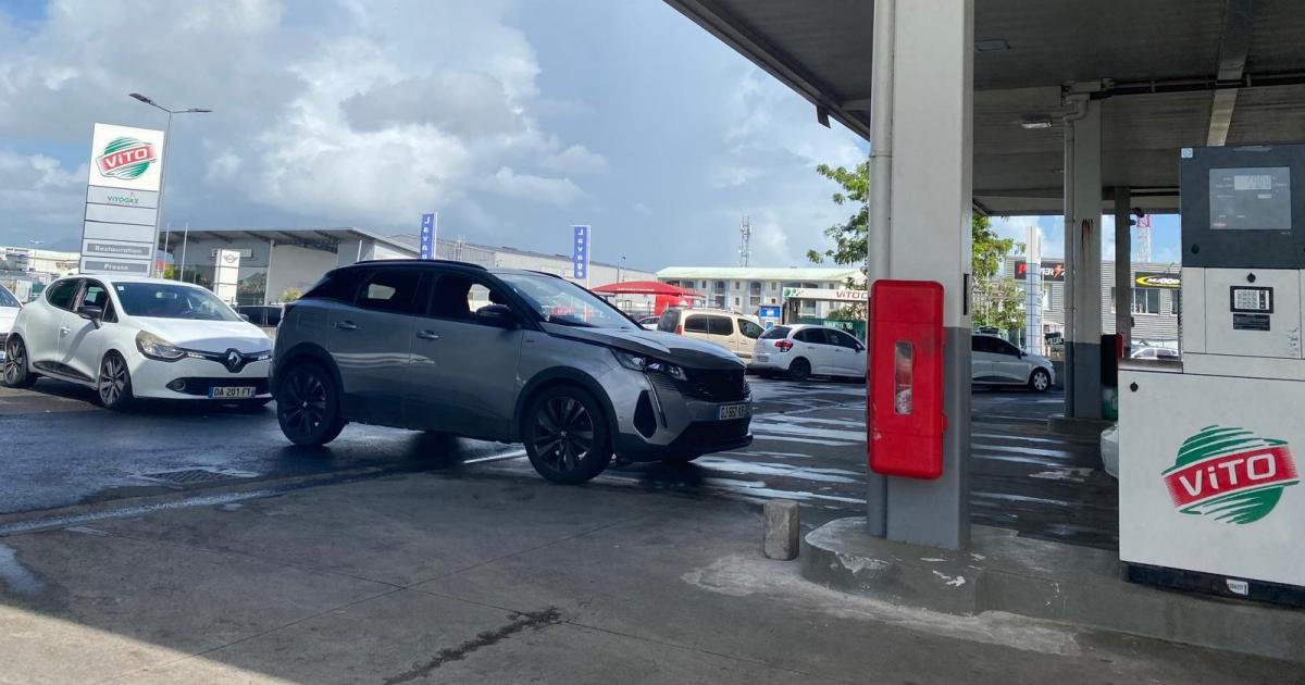     La Préfecture annonce une hausse des prix des carburants au 1er avril en Martinique

