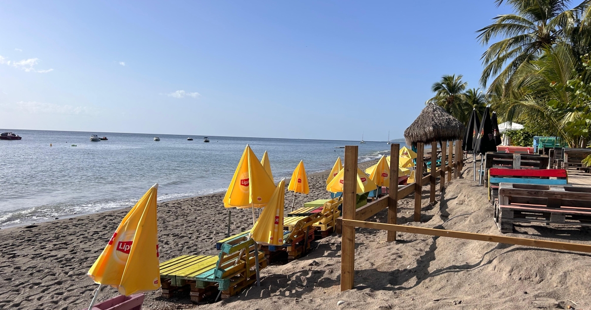     Carnaval : certains vacanciers et Martiniquais choisissent le calme loin des festivités

