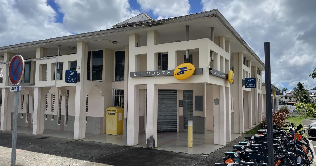     Les timbres et courriers coûteront plus cher dès janvier 2026

