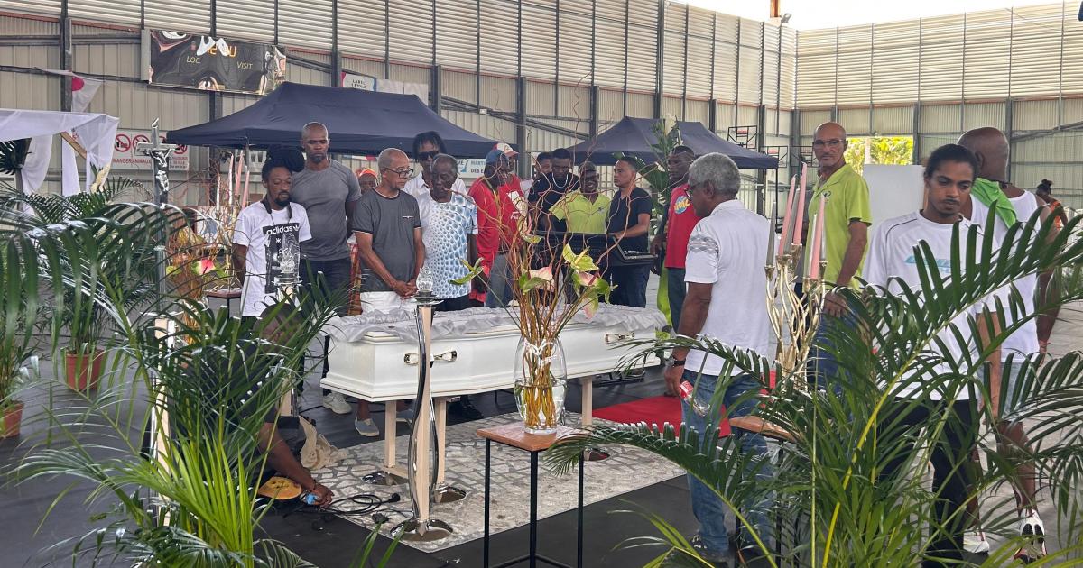 La Martinique rend un dernier hommage à Paulo Albin au hall des sports de Mansarde au Robert