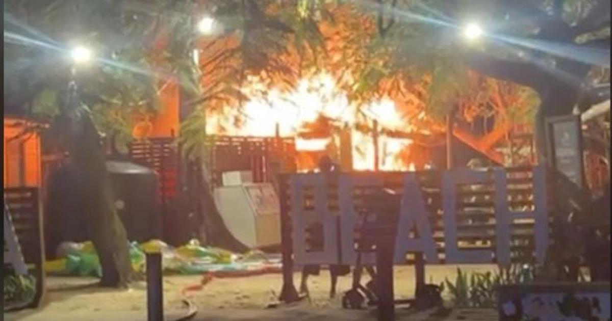     Le restaurant Kabana Beach à Port-Louis en feu 

