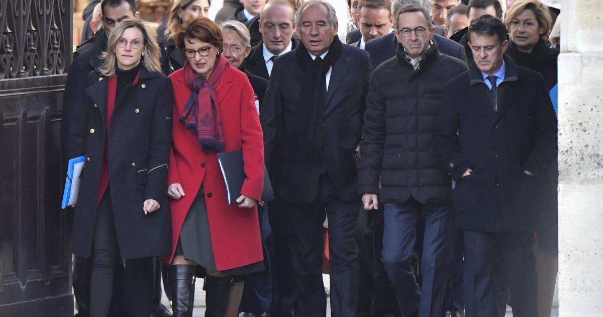     Le premier conseil des ministres du gouvernement Bayrou s’est réuni ce vendredi

