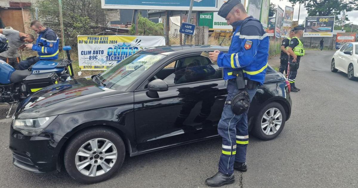     Contrôles routiers : 21 retraits de permis pendant le week-end en zone gendarmerie

