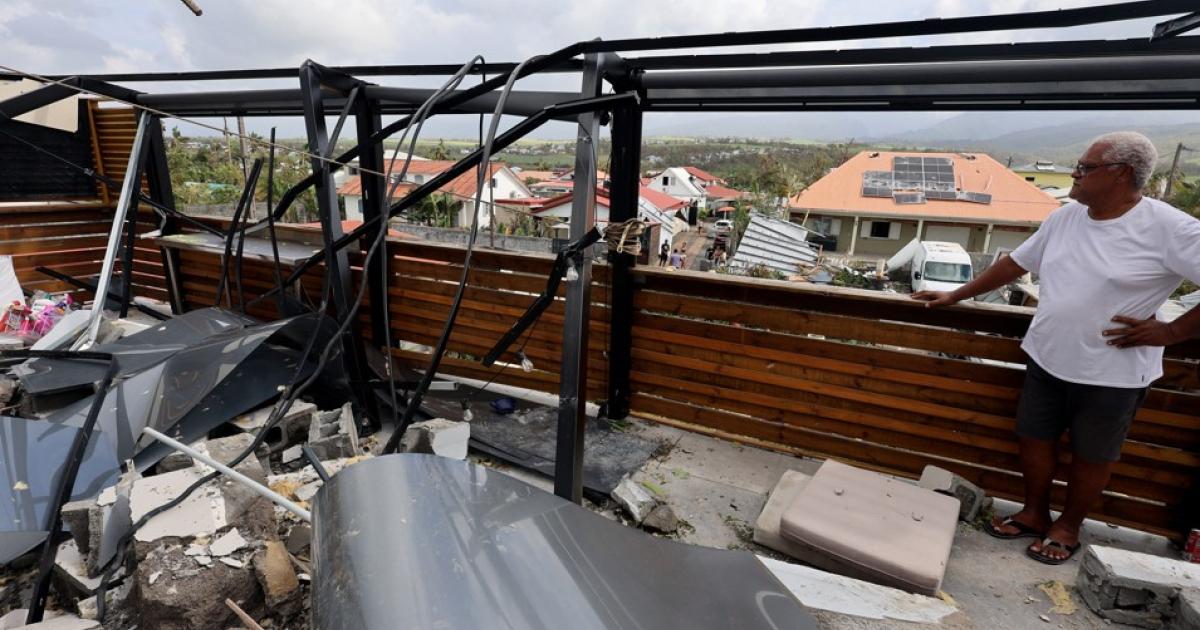     La Réunion panse ses plaies après le passage du cyclone Garance

