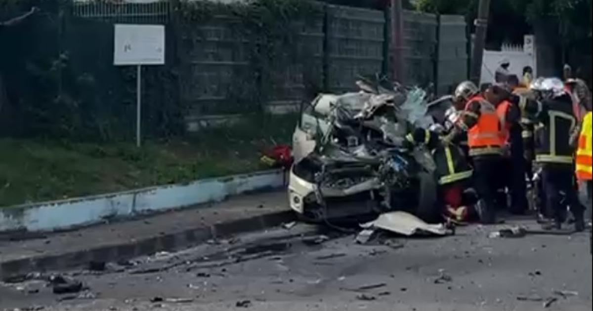     Accident du Moule : la femme grièvement blessée est également décédée

