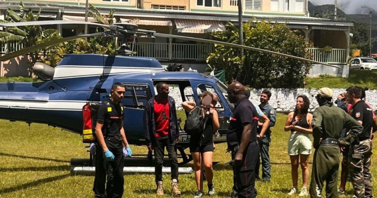     Une randonneuse passe la nuit sur la Soufrière avant d'être retrouvée par les gendarmes

