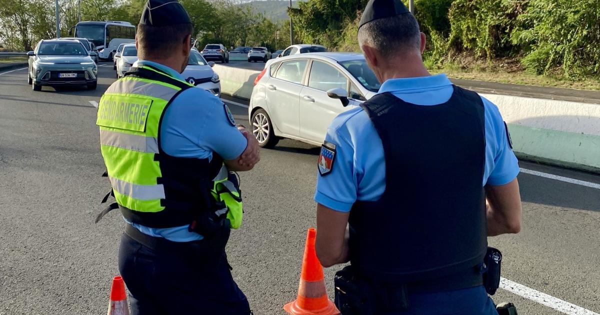     "Des gendarmes tout au long du week-end Pascal" : les forces de l'ordre mobilisées contre la délinquance et l'insécurité routière en Martinique

