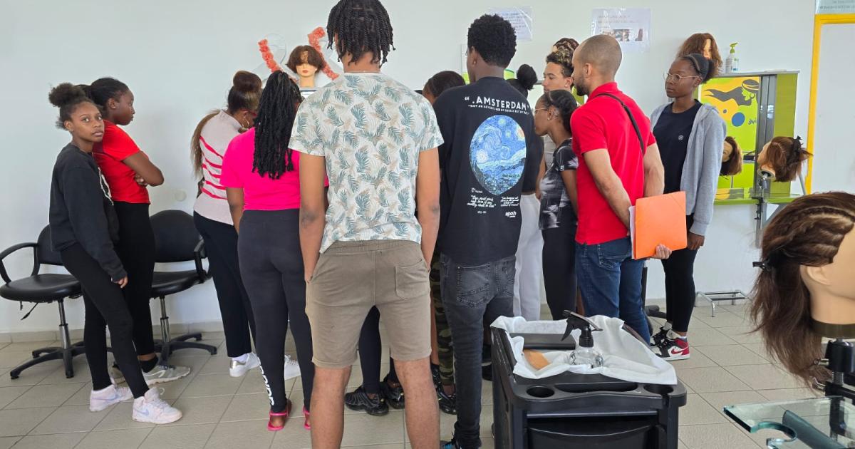     Un forum sous le signe du bien-être et la solidarité au lycée Ducharmoy de Saint-Claude


