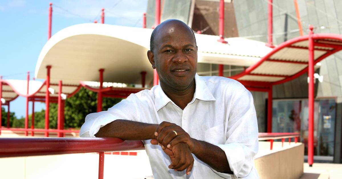     José Pliya, ancien directeur de l’Artchipel, est décédé

