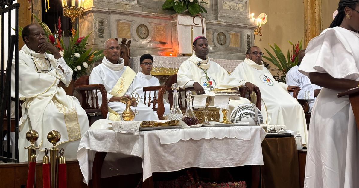     [EN IMAGES] L'Eglise de Guadeloupe a honoré la mémoire des anciens esclaves

