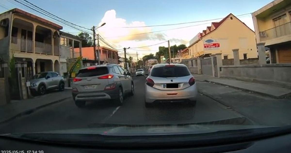     Des automobilistes filment les infractions routières en étant eux-mêmes hors-la-loi

