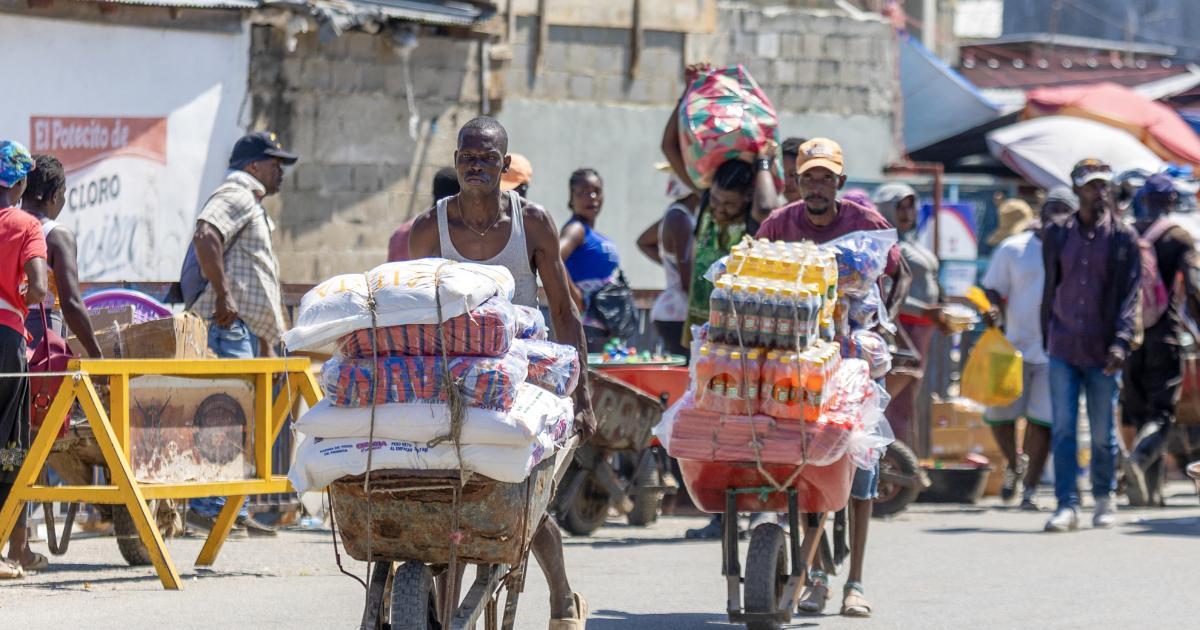     Faim en Haïti : l'ONU tire la sonnette d'alarme avant l'arrivée des ouragans

