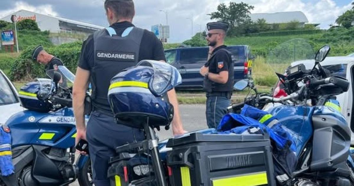     Contrôles routiers : 131 infractions relevées et 20 permis suspendus ce week-end en Guadeloupe

