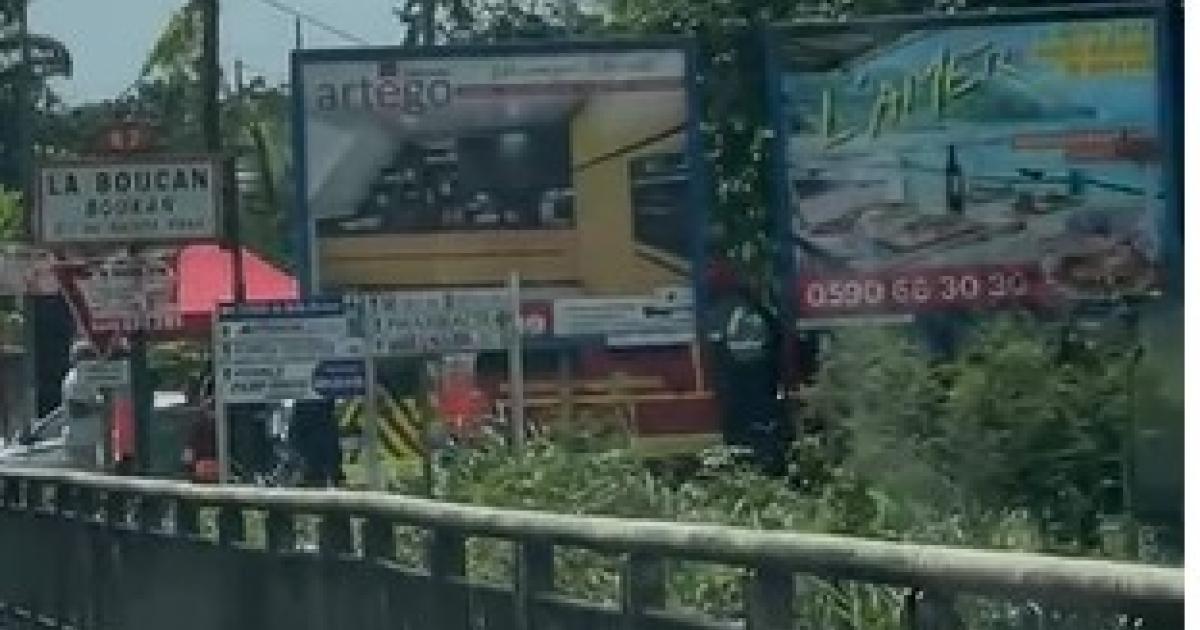     Il menace de se suicider en sautant dans la rivière à La Boucan à Sainte-Rose

