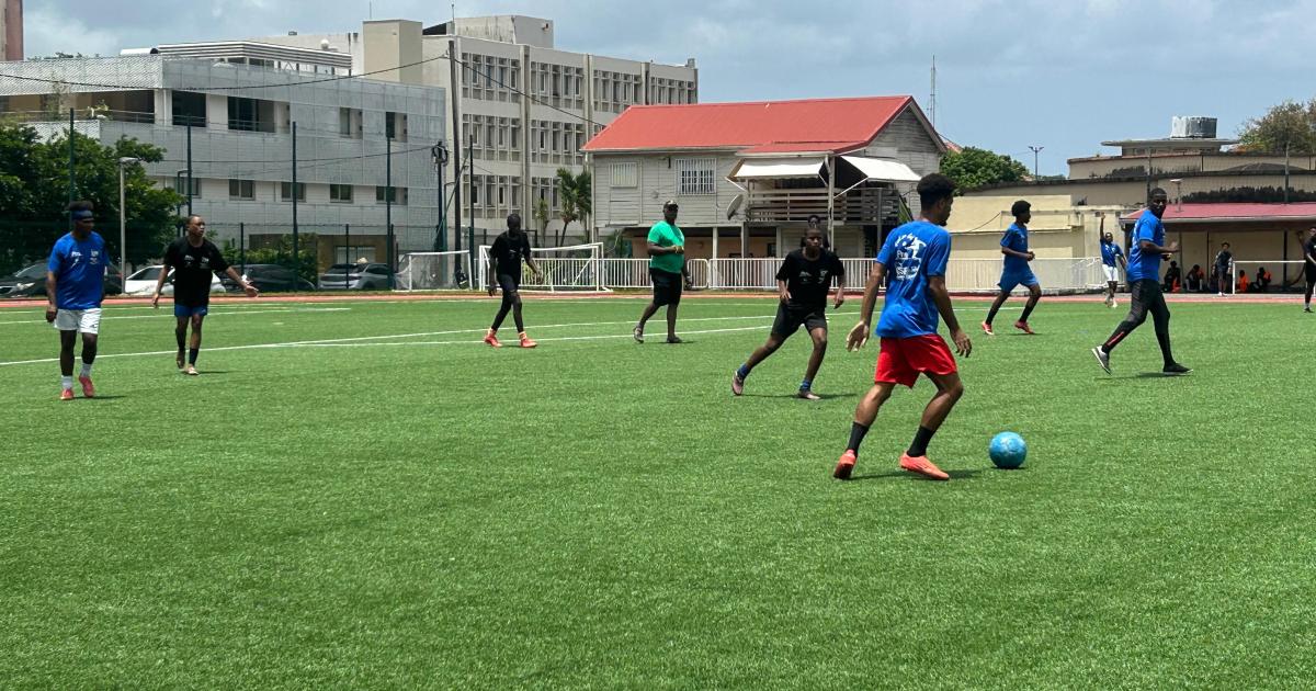     Un tournoi de football pour lutter contre les incivilités dans les transports

