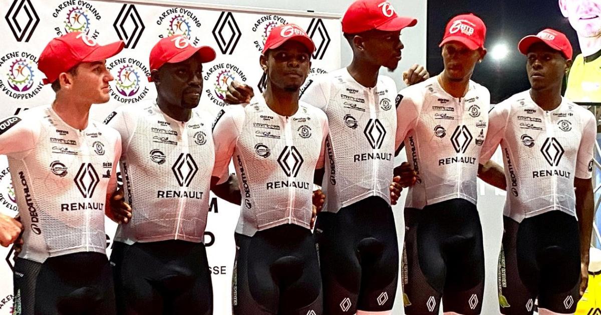     Tour cycliste de la Guadeloupe : l’équipe de la team CCD en ordre de marche

