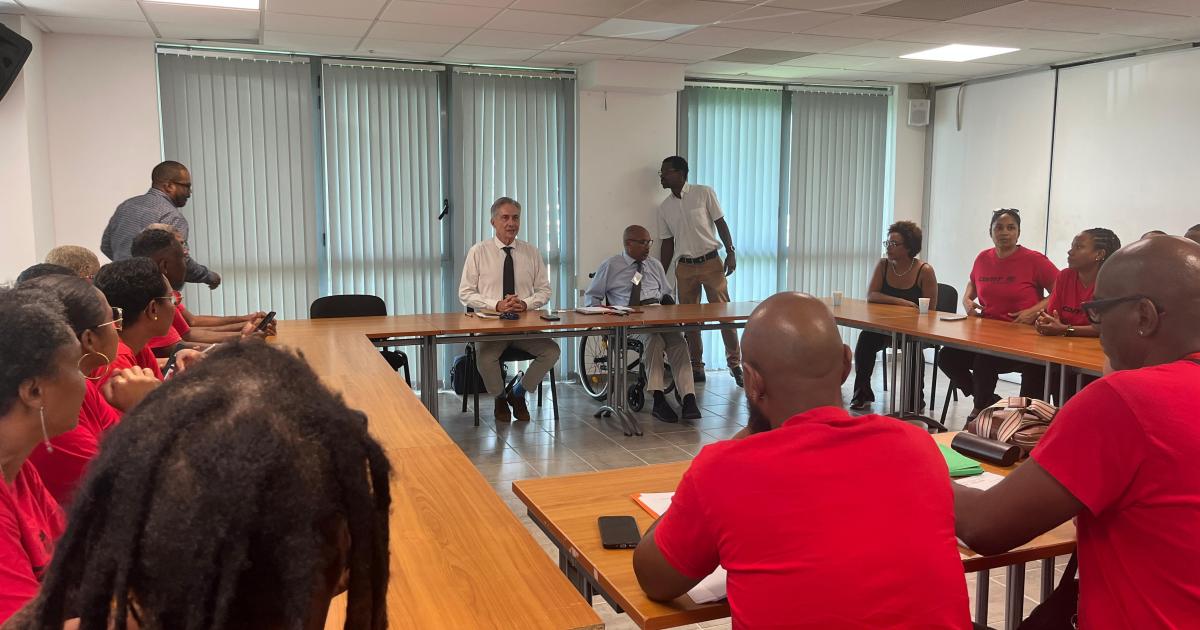     Les syndicats du CH Maurice Despinoy prudents face aux propositions de l'ARS

