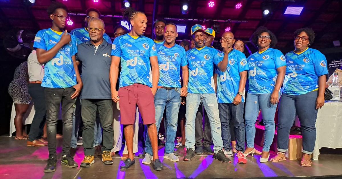     Tour des yoles 2025 : l’équipage de Sara/Autodistribution boude la soirée de clotûre

