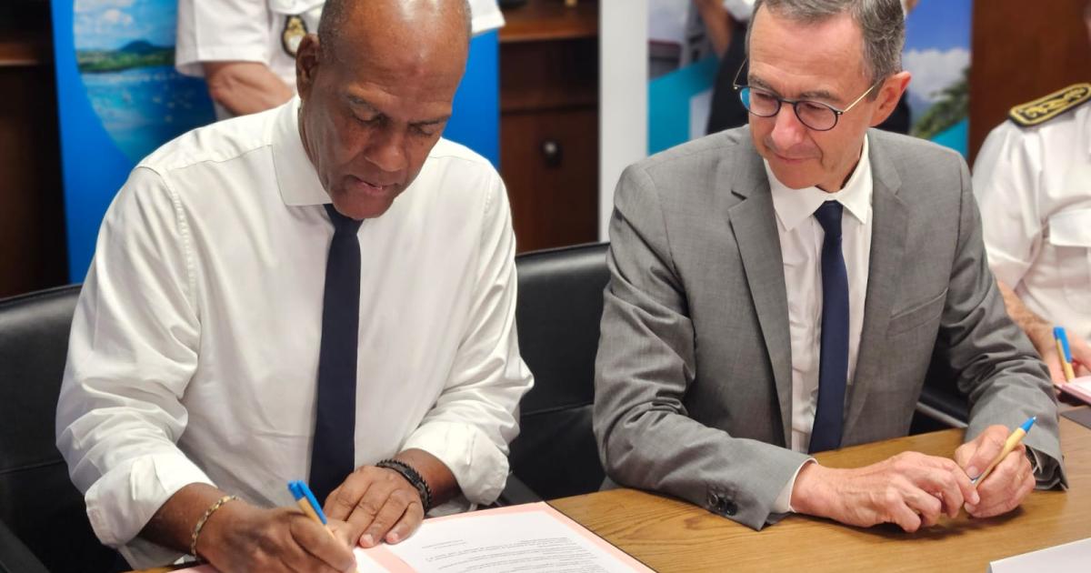     [ EN IMAGES ] Bruno Retailleau acte l'installation de deux scanners millimétriques à l'aéroport Aimé Césaire

