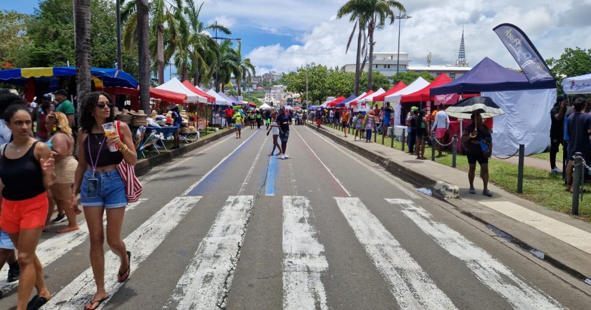     L’arrivée du Tour des yoles à Fort-de-France, une aubaine pour les commerçants 

