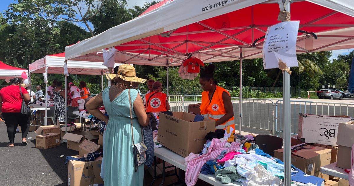     Braderie solidaire à Saint-Joseph : de bonnes affaires au profit de la Croix-Rouge

