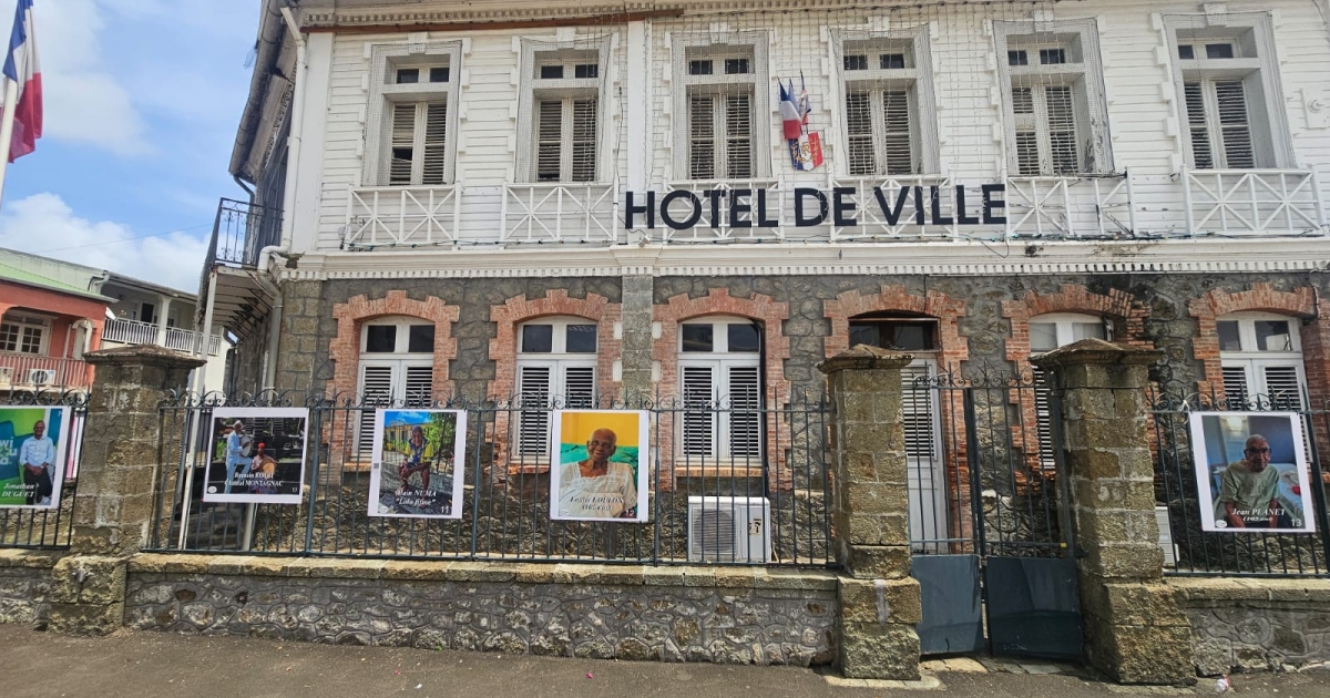     Le François célèbre ses figures locales à travers une exposition photo


