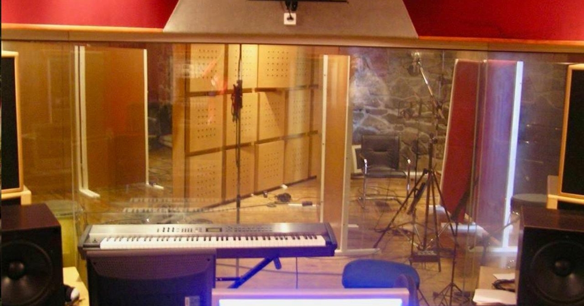     [DOSSIER 2/5] Hibiscus Records : une deuxième maison pour les artistes

