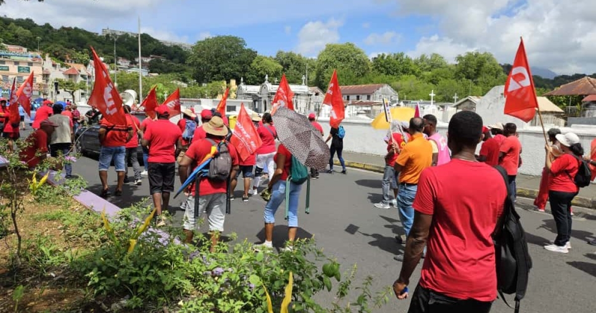     En Martinique, près de 600 manifestants contre l'austérité dans les rues de Fort-de-France ce jeudi 

