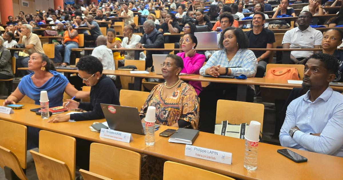     Journée d'accueil des nouveaux étudiants sur les campus de Saint-Claude et de Fouillole

