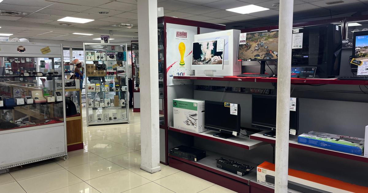     [2/5 SERIE] Un an après le mouvement contre la vie chère : des entreprises toujours en difficulté

