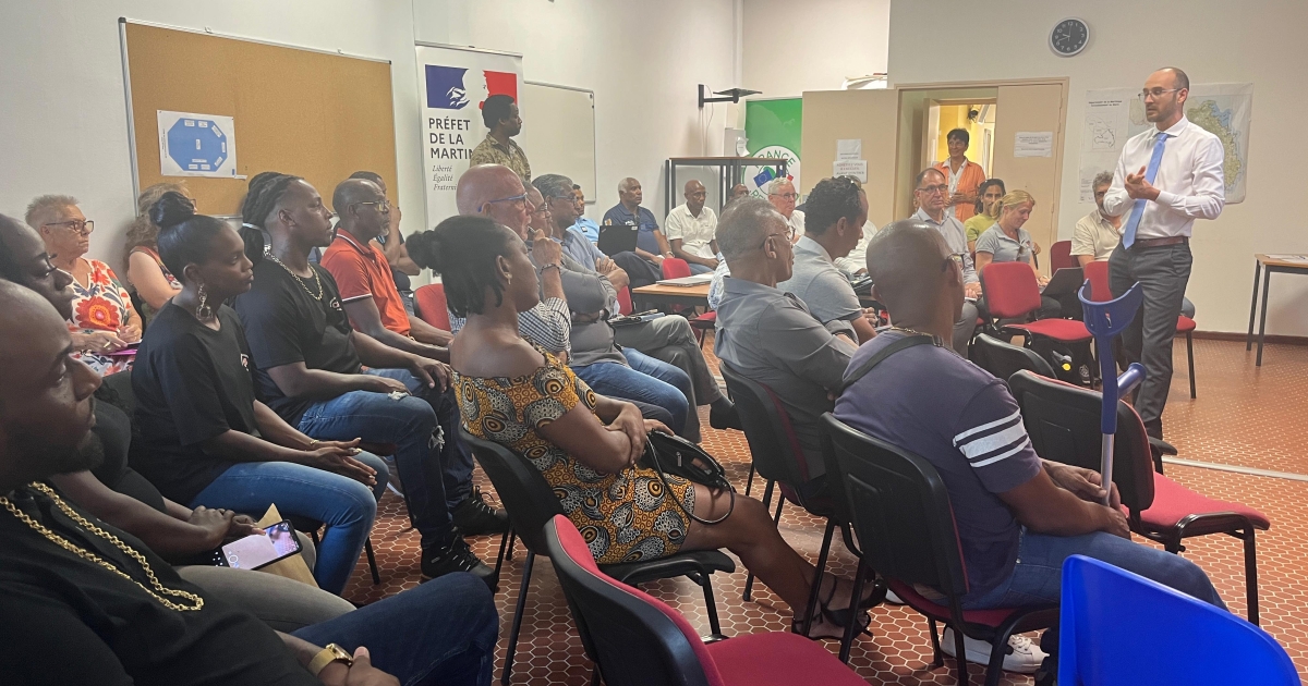     Les éleveurs et les institutions poursuivent le dialogue pour lutter contre les chiens errants

